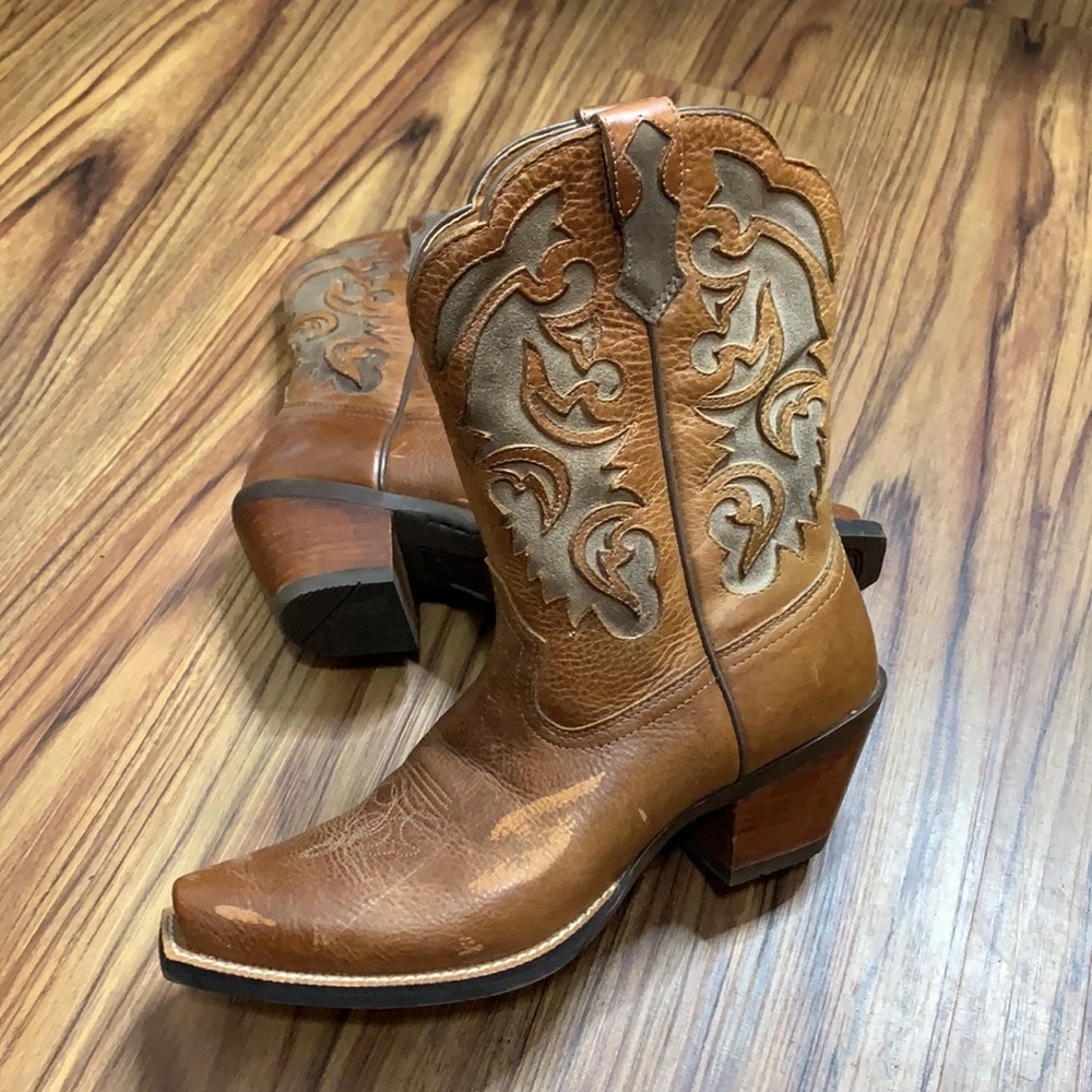 COPY - Ariat D Toe Cowboy Women Boots (6.5B) - Picture 5 of 16